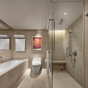 5* Hotel Shangri-la